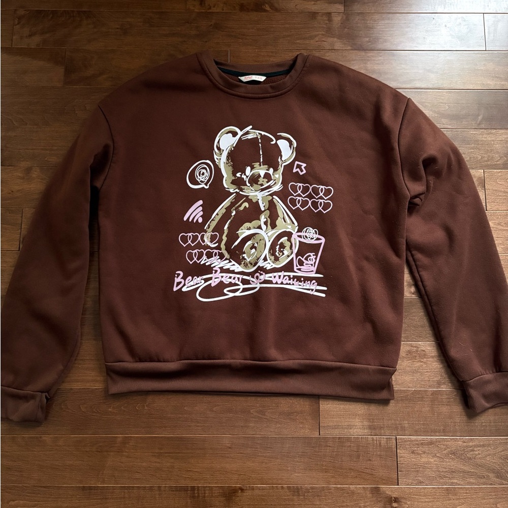ROMWE GRAPHIC CREWNECK